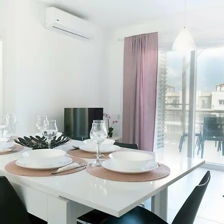 شقة Thalassa Diuma Two Bedroom Penthouse *