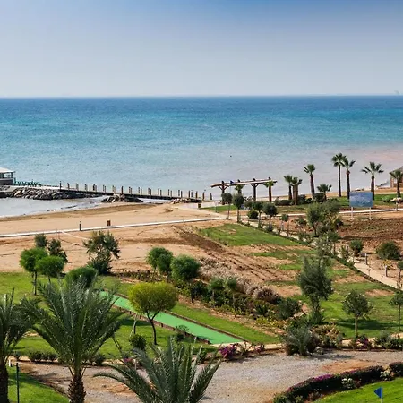 Thalassa Diuma Two Bedroom Penthouse شقة